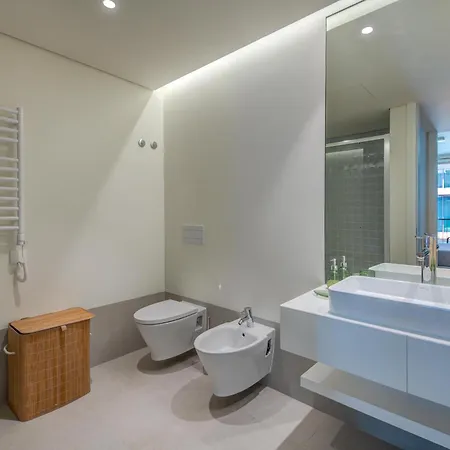 Cond Bayline - Pool - Gym - - Tamboril - By Bedzy Armacao de Pera