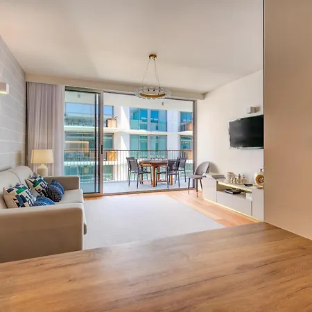 Cond Bayline - Pool - Gym - - Tamboril - By Bedzy *
