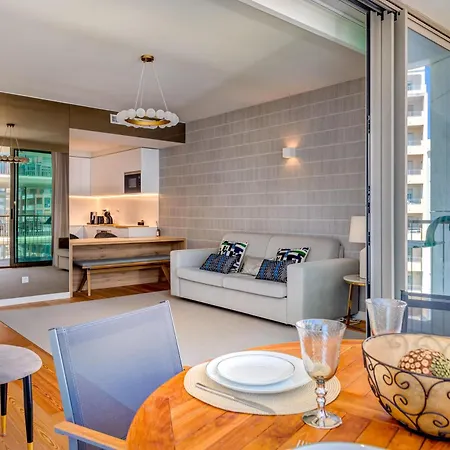 Cond Bayline - Pool - Gym - - Tamboril - By Bedzy Apartment